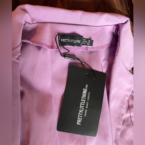 PrettyLittleThing Lilac Zip Crop Top – Size 4 (NWT) - Picture 2 of 7